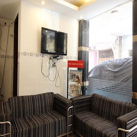 Adb Rooms Hotel Chander Palace Yeni Delhi Dış mekan fotoğraf